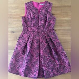 Worn 3 times. Fabric a bit stiff but sturdy and beautiful color.